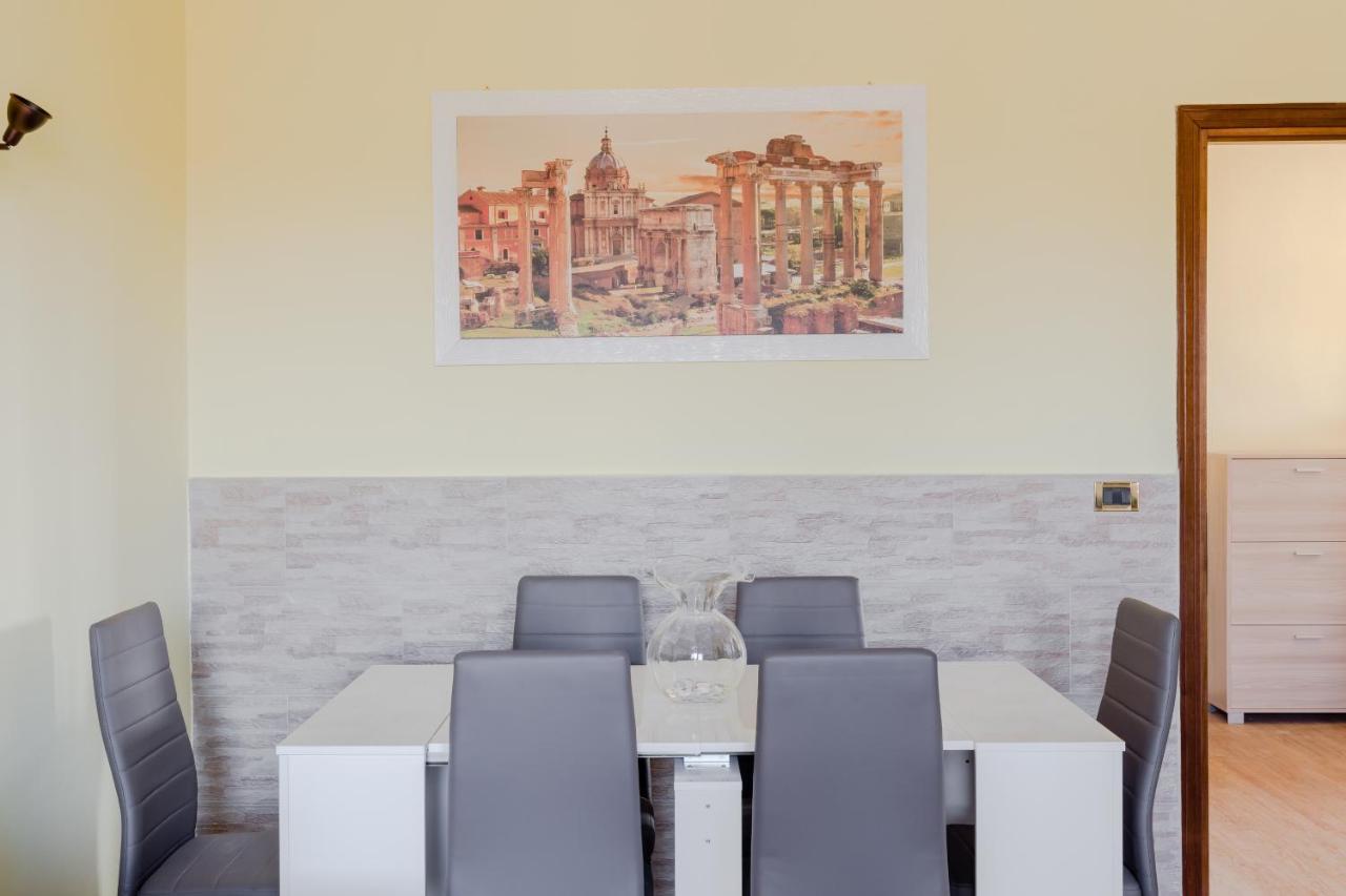 Le Rondini Apartment, 5 Persone, 2 Balconi, Policlinico Tor Vergata E Casilino Rome Exterior photo