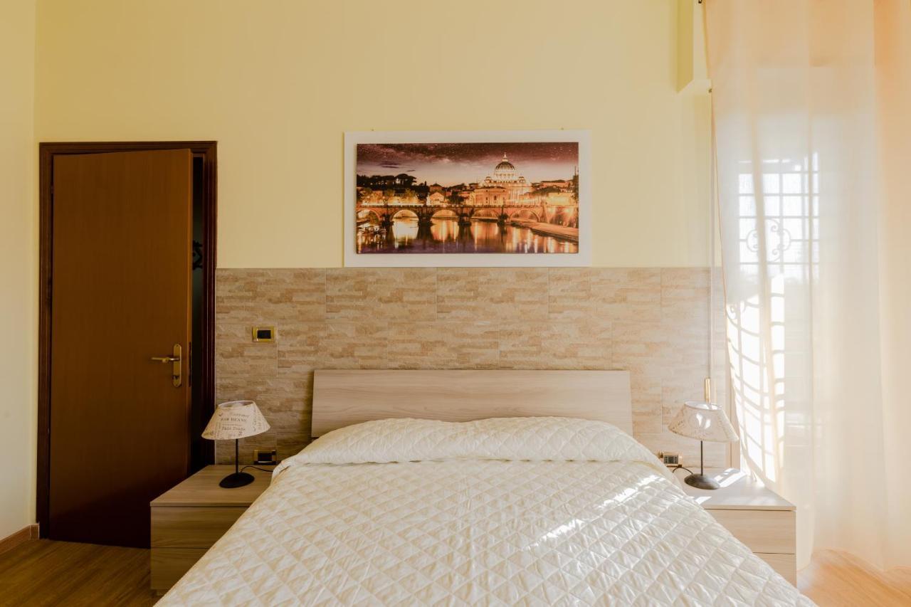 Le Rondini Apartment, 5 Persone, 2 Balconi, Policlinico Tor Vergata E Casilino Rome Exterior photo